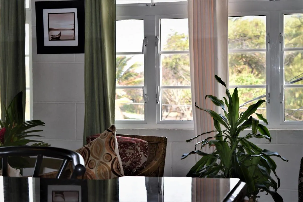 Coconut Walk Beach Apartment Christ Church Holiday home