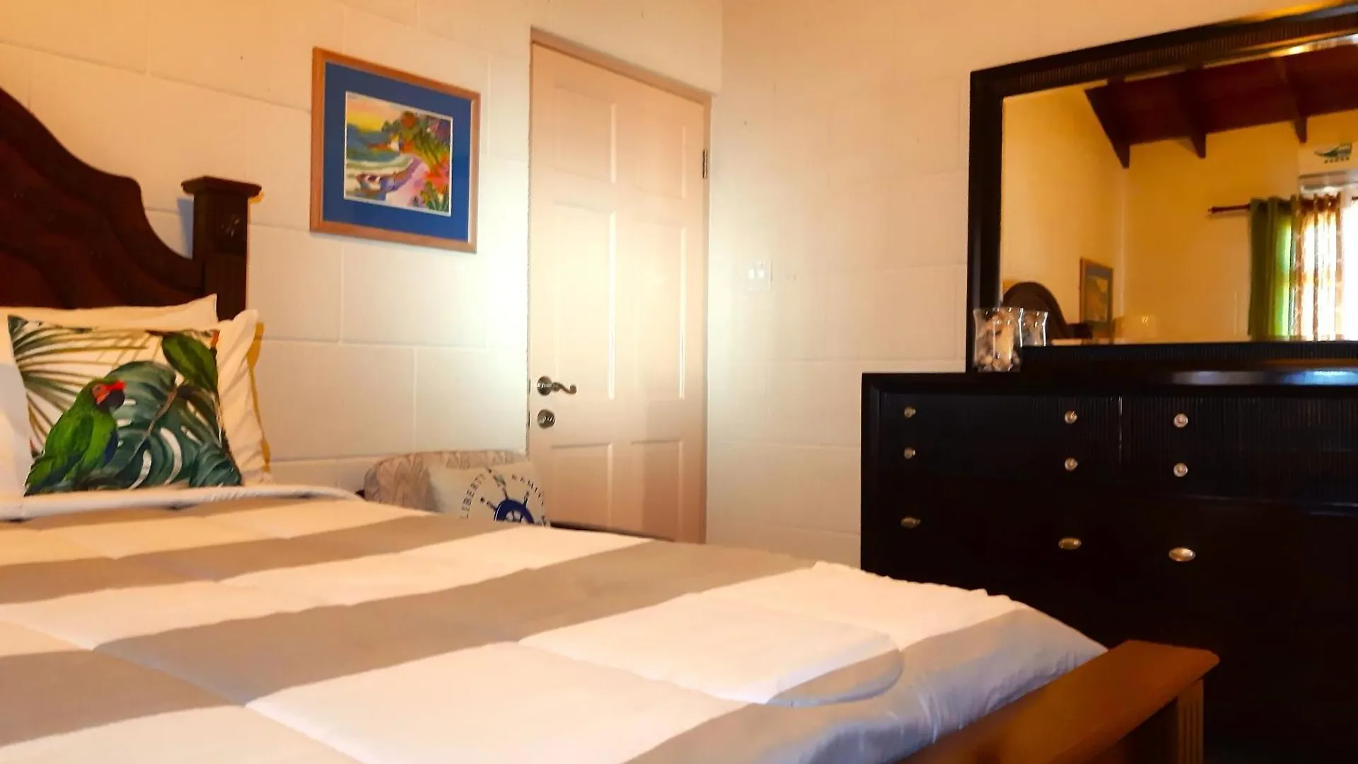 Coconut Walk Beach Apartment Christ Church 0*,  Barbados